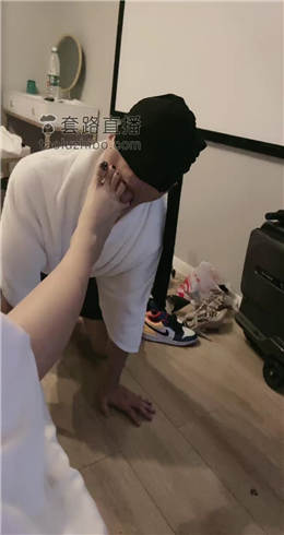 【悠悠大魔王】贱狗伺候主人起床圣水圣物赏赐贱狗 bf17833_绳艺库视频下载