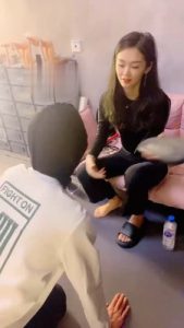 【冷鸢大大】拖鞋抽耳光/鞭打 bf22018_绳艺库视频下载