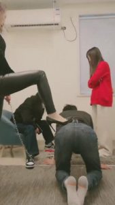 【安静大大】亲母女艺术踩/踹/耳光【三视角版】 bf21499_绳艺库视频下载