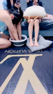 套路直播视频【苏恩】闺蜜母畜伺候双S  JS230328_绳艺库视频下载