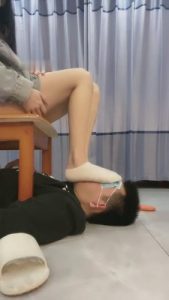 【草莓大大】带狗子去闺蜜家玩【双视角版】 bf8633_绳艺库视频下载