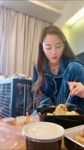 套路直播视频【一嬛】狗笼圈养生活 JS230210_绳艺库视频下载