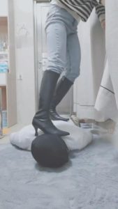 【灵竹夏琳】高跟肉丝+长靴深喉舔鞋【完整版】 bf7275_绳艺库视频下载