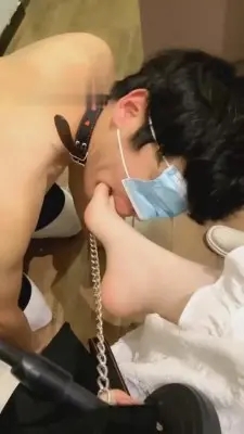 【淼淼】大学生S欺负抖M男友_绳艺库视频下载