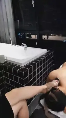 【乐姐】江景酒店调教-榴莲圣水喂食 G-210712-7_绳艺库视频下载