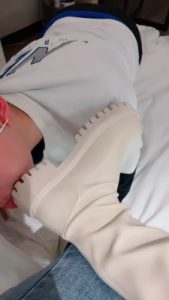 【筱七S】闻舔脏靴子黑船袜 bf21210_绳艺库视频下载