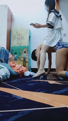 【樱樱学生主】学生装骑马-酸奶舔脚 G-210814-3_绳艺库视频下载