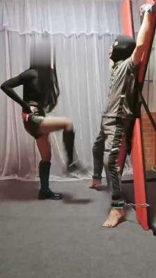 【初恋】长靴黑丝艺术提档 bf19420_绳艺库视频下载