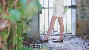 某公司客服人员琪琪的首次圣水调教_绳艺库视频下载