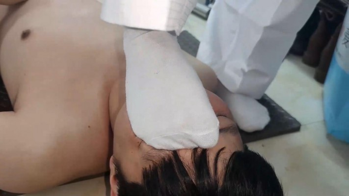 【广州小鱼女神】柔道鱼爹欺负师弟，羞辱小学弟闻脚闻胯，腿绞深喉小学弟 YC-230502_绳艺库视频下载