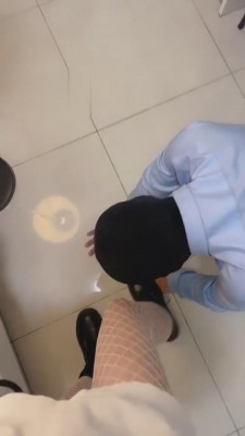 【雪莉】邻家女孩网袜羞辱发骚邻居 bf4514_绳艺库视频下载