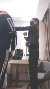 【美娜格格】职场女神调-反绑高跟黑丝踩狗 bf28119_绳艺库视频下载