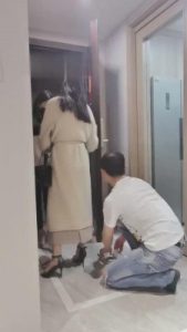 【药神】女员工把老板当家奴 bf10594_绳艺库视频下载