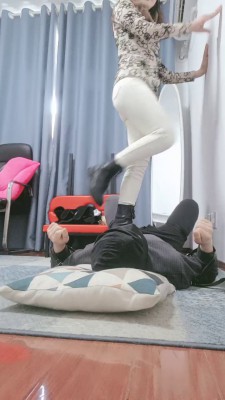 【执念】训练全体重踩踏 bf10178_绳艺库视频下载