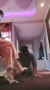 【嗯哼S】睡衣S圣水灌狗奴 bf23598_绳艺库视频下载