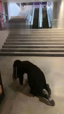 【橘子没熟】母狗闺蜜挑战户外【上】 bf19246_绳艺库视频下载