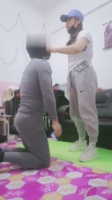 【雪主】夜跑后脏鞋臭袜辱狗 bf10691_绳艺库视频下载