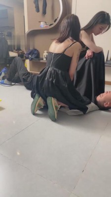 【领主老大】奴下奴-强制口水/呕吐物专场 bf12204_绳艺库视频下载