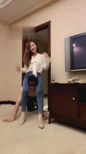 【一嬛女皇】白领无限羞辱贱畜 bf1062_绳艺库视频下载