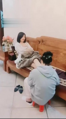 【羽诺】女奴跪下伺候 bf11002_绳艺库视频下载