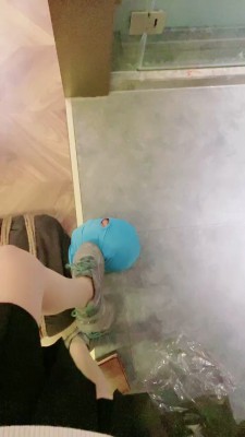 套路直播视频【美离子】运动鞋五花大绑提档/踩踏、脚垫 bf23666_绳艺库视频下载