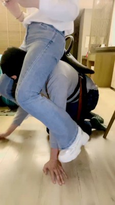 套路直播视频【语阳S】专业骑马骑脖子转胯 bf25439_绳艺库视频下载