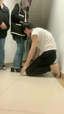 套路直播视频【暴躁小溪】艺校女神胯下辱狗转胯【双视角版】 bf26765_绳艺库视频下载