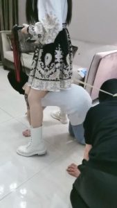 【猫神大人】调教隔壁老王的老婆 bf12100_绳艺库视频下载