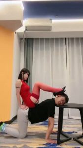 【简一】红色女郎超级诱惑调 bf20524_绳艺库视频下载