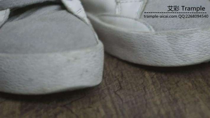 喝美女原味洗脚水_绳艺库视频下载