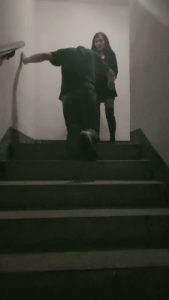 【傲雪】深夜楼道遛狗 bf27194_绳艺库视频下载