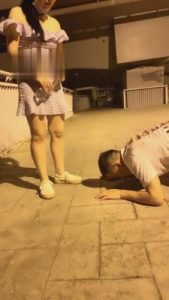 【刘二狗】情侣奴户外找素人犯贱 bf1388_绳艺库视频下载