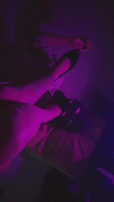 【初见】福利场-恋足恋丝袜专场 bf11592_绳艺库视频下载