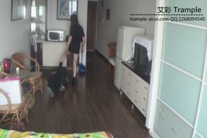 莉莉女主凶狠踢打窒息_绳艺库视频下载