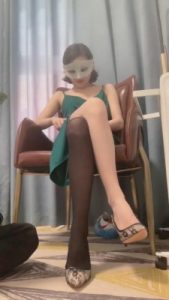 【DSisley】运动鞋黑丝高跟欺负奶狗 bf12498_绳艺库视频下载