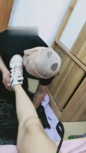 【超高能S】贱东西把狗舌头露出来舔 bf8143_绳艺库视频下载