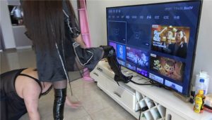 【冷柔】水果浓痰狂吐伪娘_绳艺库视频下载