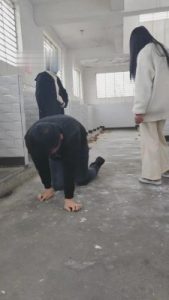 【最抗揍M】开发俩素人小姐姐校园艺术剧情调 bf9145_绳艺库视频下载