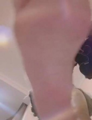 GTS高颜值晴主女巨人pov踩踏【pov必买】第一视角GTS踩踏语言羞辱超刺激YC-220702-4_绳艺库视频下载