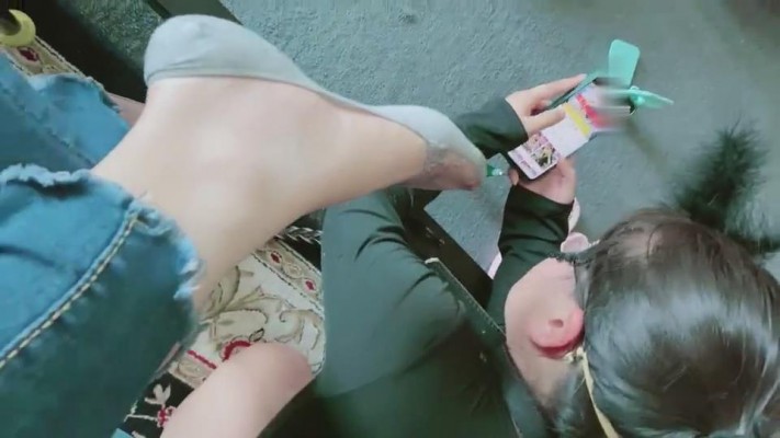 【薇薇】新年母狗的胯下之辱 bf7809_绳艺库视频下载