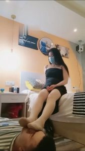 【重庆男神】40码大脚丫气质女神调 bf15015_绳艺库视频下载