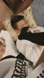 【咩祖】喝完酒把两兄弟勾引回酒店当狗 bf4428_绳艺库视频下载