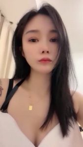 【筱月】撕丝袜与口水第一视角 bf4948_绳艺库视频下载