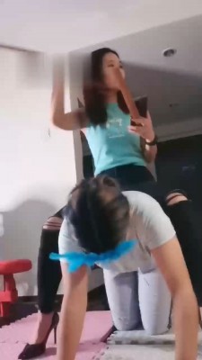 【心竹殿下】被疯狂羞辱的女大学生 bf18371_绳艺库视频下载