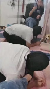 【海绵大大】大学生S鞭打/踩踏羞辱狗废物 bf17468_绳艺库视频下载