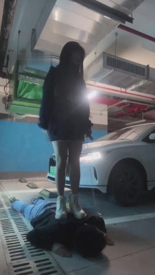 【不知名美女】户外地下停车场调 bf9085_绳艺库视频下载