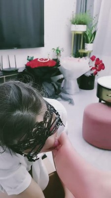 【清见】女奴伺候洗脚跪舔 bf11324_绳艺库视频下载