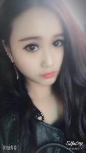 美足踩踏鲜果汁_绳艺库视频下载