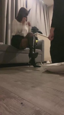 【mico兔】女上司教育新进来的小白 bf6531_绳艺库视频下载