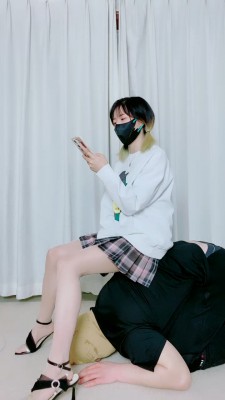 套路直播视频【美离子】JK御姐风-高跟踩踏喂食/碾压狗/辱骂极度 bf25878_绳艺库视频下载